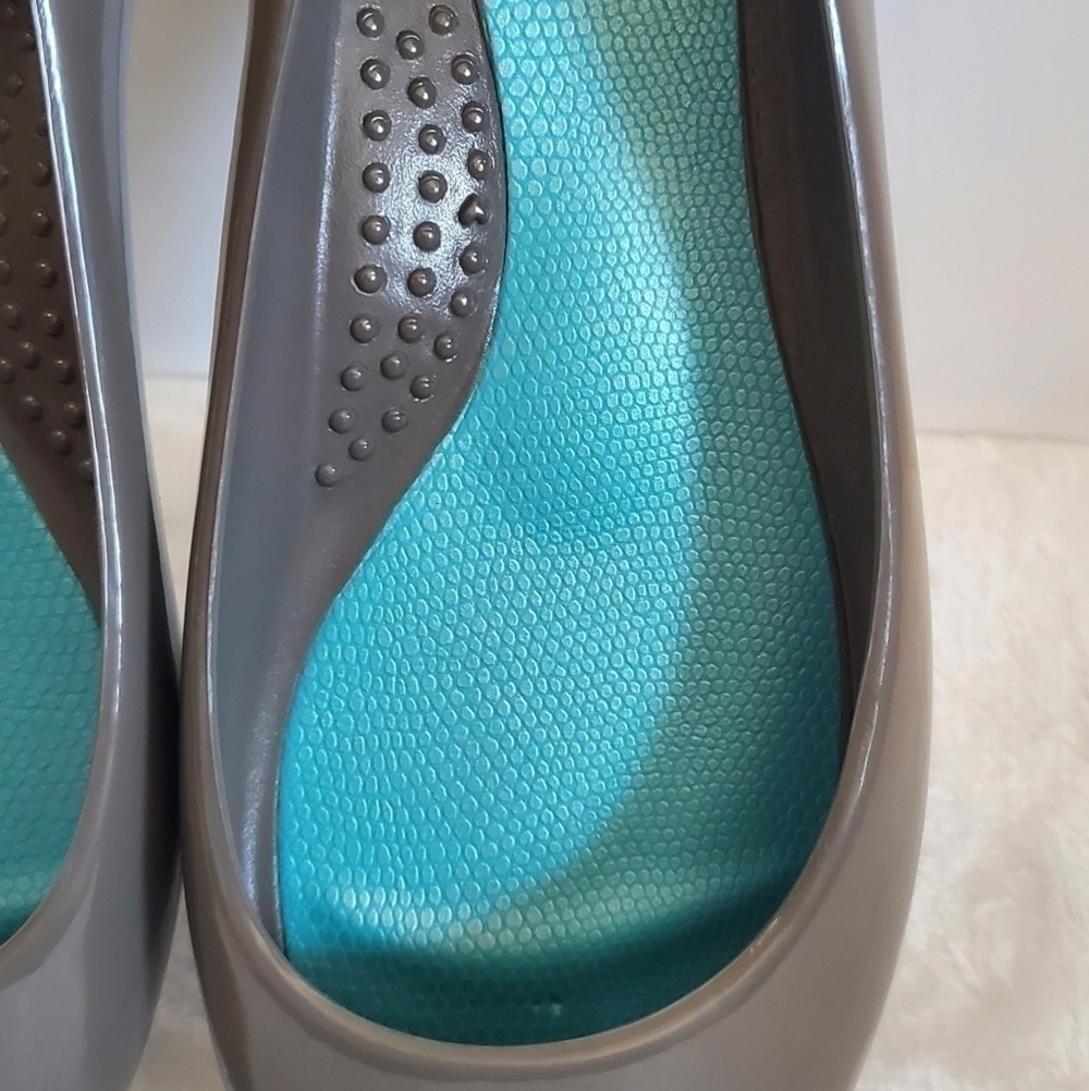 OKA B Taylor Gray Brown Jelly Rubber Ballet Slip On Flats Size US 8 EU 38 - Picture 9 of 15